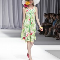 【東コレ2013SS】「ユキコハナイ」の耽美的リゾートルック