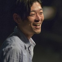 デザイナーの有働幸司氏