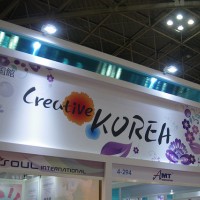 根強い人気の韓国コスメブース