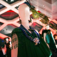 プラダ青山店で開催中の「Catherine Martin and Miuccia Prada Dress Gatsby」展