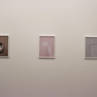 「TOLOT」内ギャラリー「G/P + g3/ gallery」で行われているイナ・ジャン個展