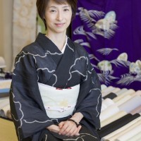 創業200年を越す京呉服の老舗「おか善」の岡本典子さん