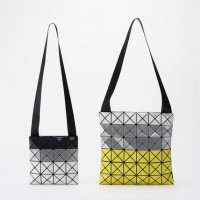 「BAO BAO ISSEY MIYAKE」と平林奈緒美とのコラボモデル「BAO BAO HI-VIZ.」