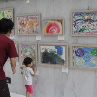 ふくしまそうまの子どものえがくたいえつな絵展