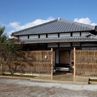 杉本博司氏が内装を手掛けた料理店「素透撫 STOVE」