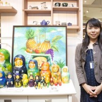 日本橋三越本店に出品している、作家・いちかわともこ氏