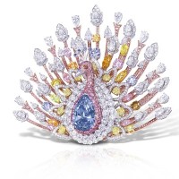 ザ・ピーコック・ブローチ（20.02ct）Fancy Deep Blue Pear shape Diamond Brooch