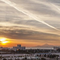 グランドテラスから見た東京湾の夕景