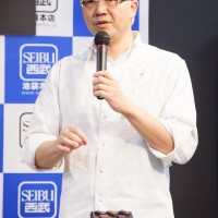 「ル ショコラ ドゥ アッシュ」辻口博啓氏