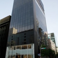 シャネル銀座ファサード