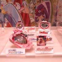 歴代のプリキュアたちの変身アイテムも展示