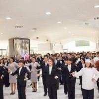 参加者の楽しい気持ちが伝わる撮影光景