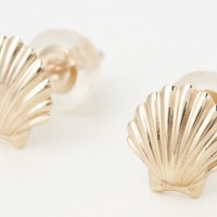 SHELL PIERCE（ゴールド）、1万6,000円（税別）