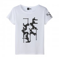 T-SHIRT JEAN BLACK（レディース）、1万3,000円（税抜き）