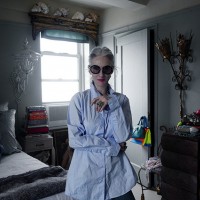 A PRIVATE MOMENT by Helen Christensen （LINDA RODIN）