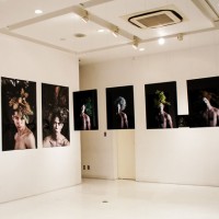 花結い師TAKAYA初写真展「MEN」、ギャラリー ル・ベインで開催