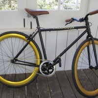 オリジナルブランド「カラミゴス」の自転車