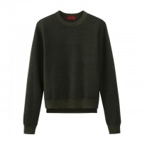 Army sweater（4万3,000円）