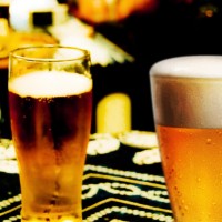 ビールの飲み放題（120分）はプラス1,800円となる