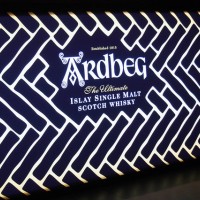 ポップアップバー「ARDBEG SPACE BAR on Planet Peat」が銀座にオープン