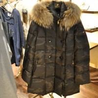 「LOVELESS 京鴨カムフラージュダウン」（6万9,000円）