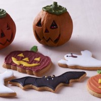 「ハロウィンクッキー」とパンプキン型のチョコレート「ジャックオランタン」