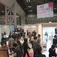 ジュエリー・アクセサリーの専門展「ガールズ ジュエリー 東京」開催