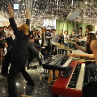 伊勢丹新宿店の閉店後に開催された音楽イベント「MODE & JAZZ NIGHT」