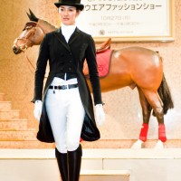 日本橋三越で乗馬サロン10周年ファッションショー開催