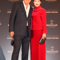 ザ・マッカランのパーティーに出席したマリオス・テスティーノと菊池凛子