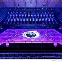 ライゾマティクスが手掛けたLEDバスケットボールフルコート「NIKE ‘house of mamba' LED basketball court」