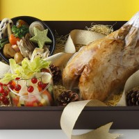 「クリスマスギフト ローストチキン」（4から6名様用／7,500円）