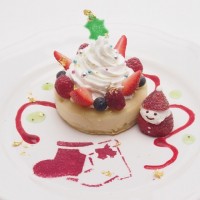 「SUNSET CAFE」のクリスマス限定メニュー、「苺のクリスマスクランペット」