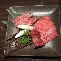 焼肉不毛の地・青山にスタイリッシュな焼肉店「焼肉 碧山」オープン