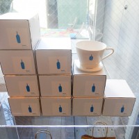 コーヒー「第三の波」は品質重視。ブルーボトル2号店青山カフェにも行列