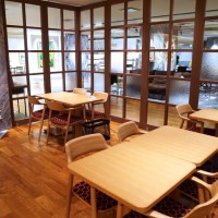 カフェ「賚果 | RAIKA（らいか）」店内の様子