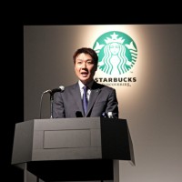 スターバックス・トレーディング合同会社で代表を務める村上幾生氏