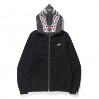 「HOODIE」（1万4,000円）