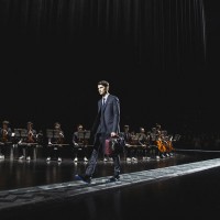 「DIOR HOMME」15-16AWコレクション・ランウェイショー＠中国・広州／SHOW BY HIROAKI FUKUDA