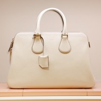 BERKELEY MD（ボーンホワイト W34cm×H23.5cm×D14cm）18万5,000円＜阪急うめだ限定＞