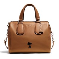 Snoopy Surrey Satchel（H22 x W28 x D22cm） 8万2,000円