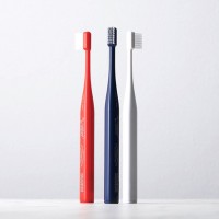 「立つ」機能を備えた歯ブラシ、THE TOOTH BRUSH by MISOKA