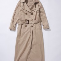 レンチコート「Trench Coat」（5万8,000円）