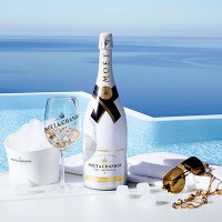 モエ・エ・シャンドンの氷を浮かべて飲むシャンパン「アイス アンペリアル」