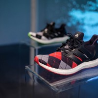 パリで開催された「Ultra boost collective by Van Assche」のローンチイベント