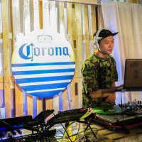 期間限定でポップアップバー「CORONA SUNSETS BAR HARAJUKU」がオープン