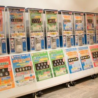 鉄道好きには堪らない鉄道グッズもそろう