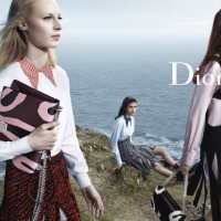 Diorの最新広告ビジュアルはムッシュ・ディオールの故郷、ノルマンディーの岬が舞台