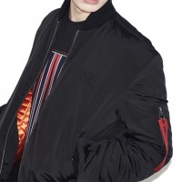 「Raf Simons×Fred Perry」の12シーズン目となるコレクションが発売