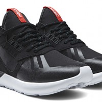 「Tubular Runner Reflective Heather Pack」（1万3,200円）